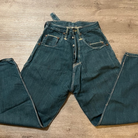 Vintage Levi’s Red pants